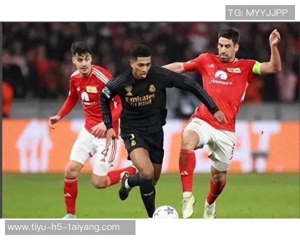 曼联巴黎FC争夺小贝林厄姆多特依然看好其未来表现