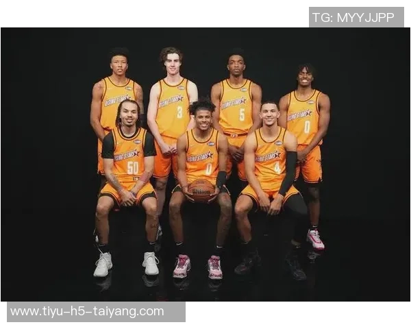 萨格斯上半场狂砍25分尽管左臀受伤仍带队奋战退赛前贡献26分7助攻 萨格斯上半场狂砍25分尽管左臀受伤仍带队奋战退赛前贡献26分7助攻