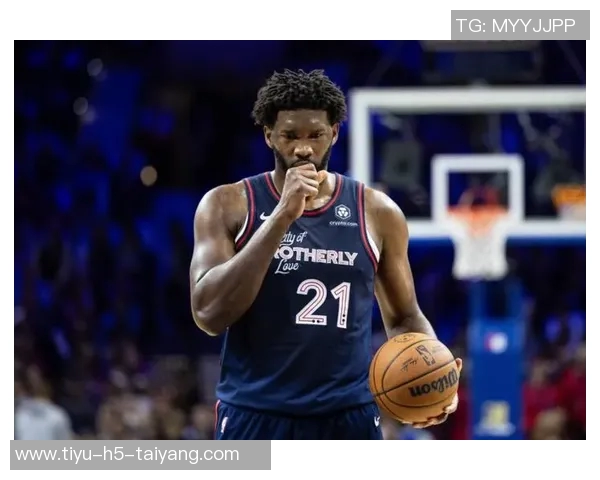 恩比德全场表现出色但无奈球队失利13投8中贡献27分6篮板4助攻