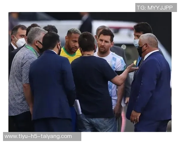 斯科尔斯称赞保利斯塔为英超最佳巴西球员与梅西对位的挑战